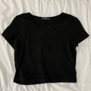 SHEIN Black Cropped T-Shirt